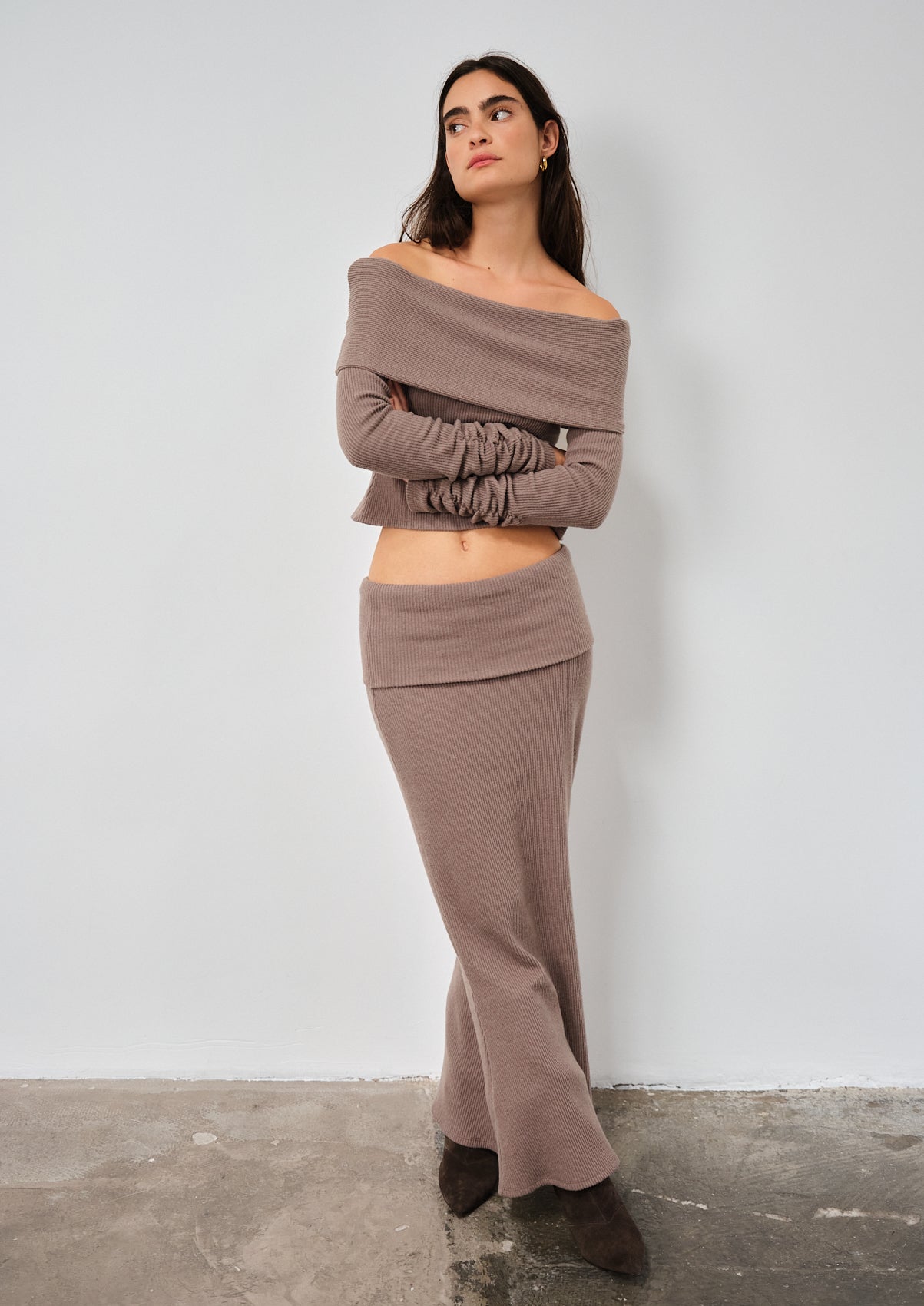 Caricia Taupe Skirt