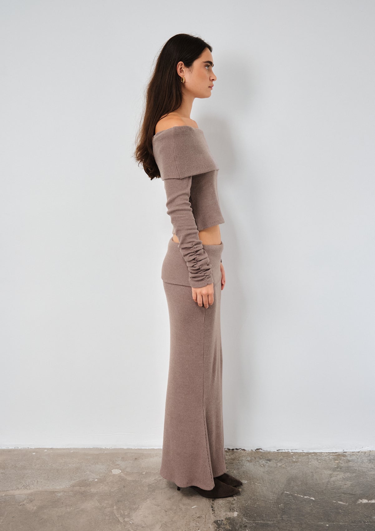 Caricia Taupe Skirt
