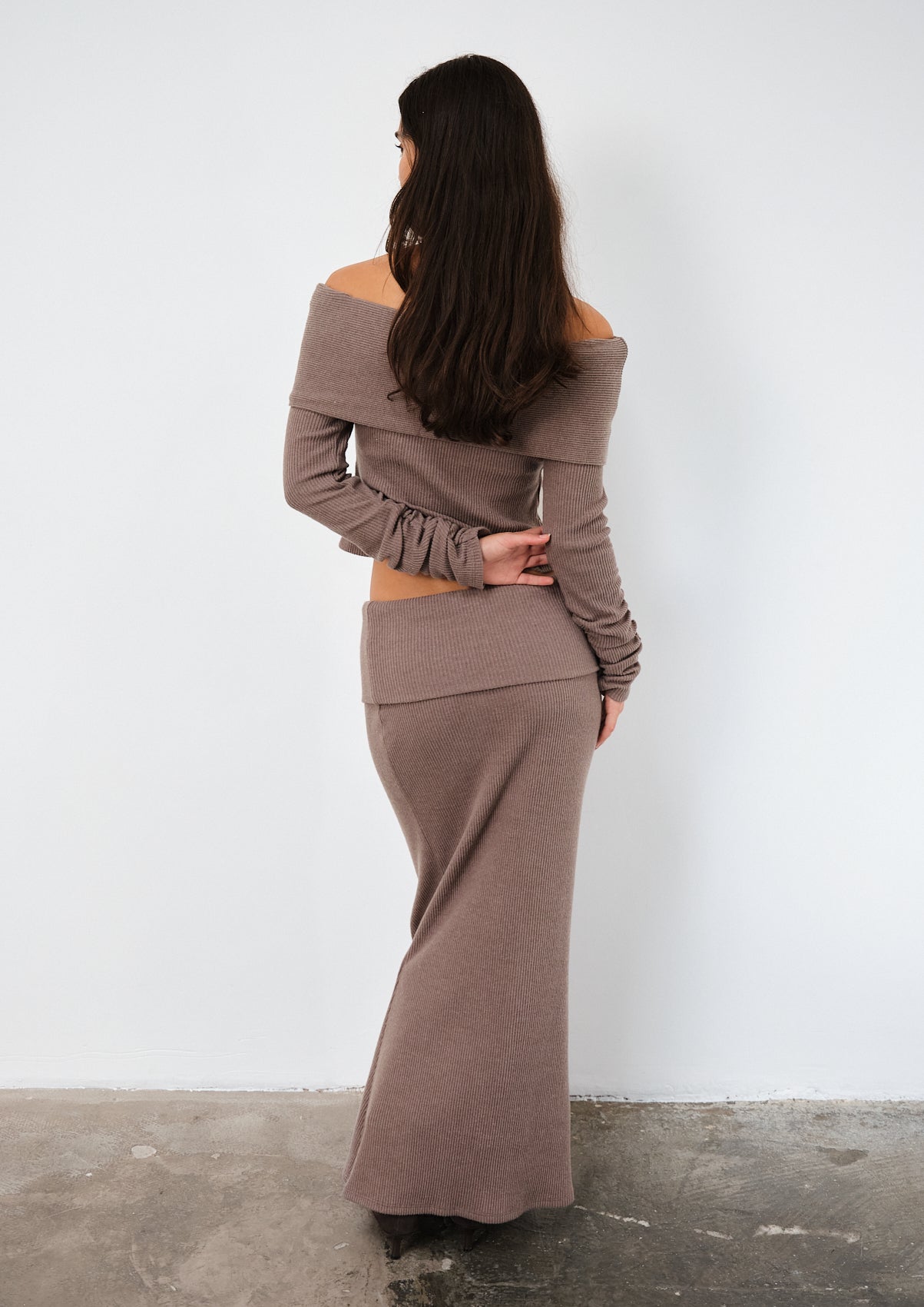 Caricia Taupe Skirt